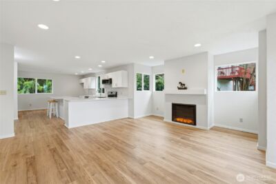 4404 Terrace Drive #8, Everett, WA 98203 - Photo 3