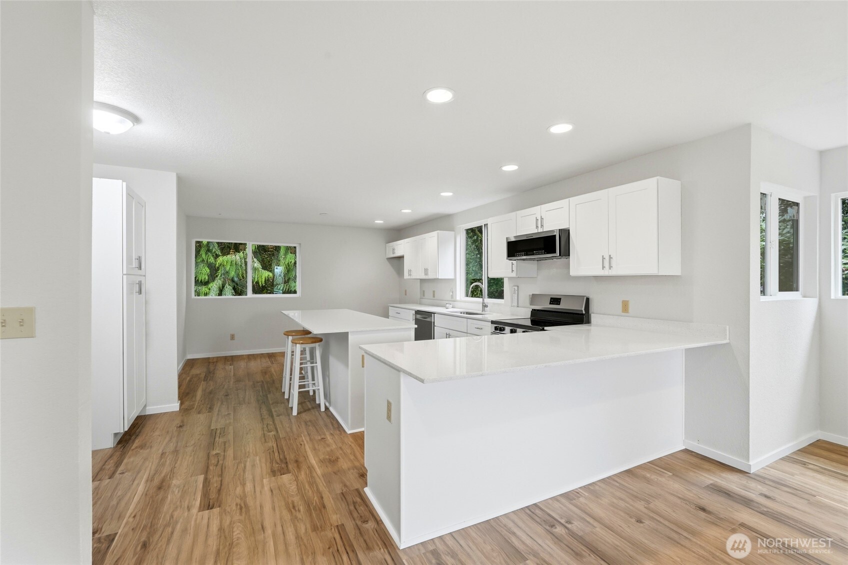 4404 Terrace Drive #8, Everett, WA 98203