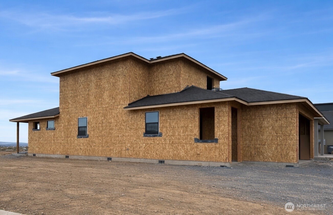 911 9th Avenue NE, Ephrata, WA 98823