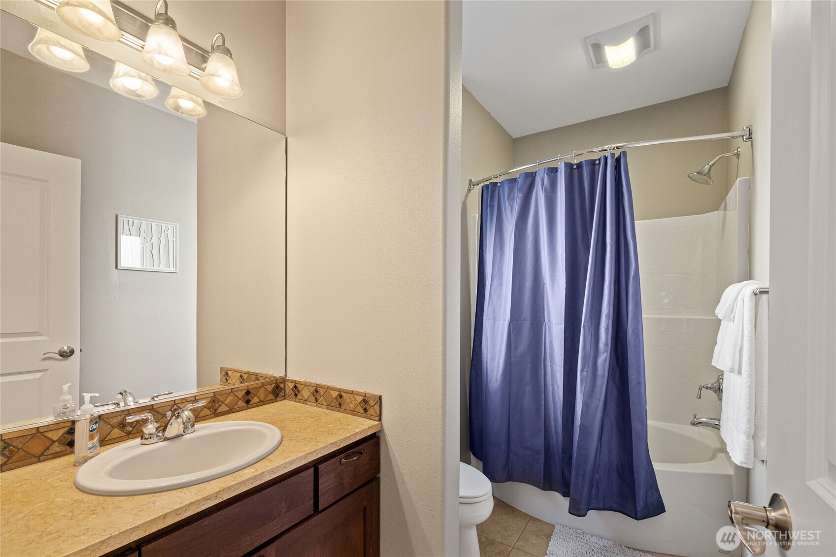 23041 Sunserra Loop NW, Quincy, WA 98848