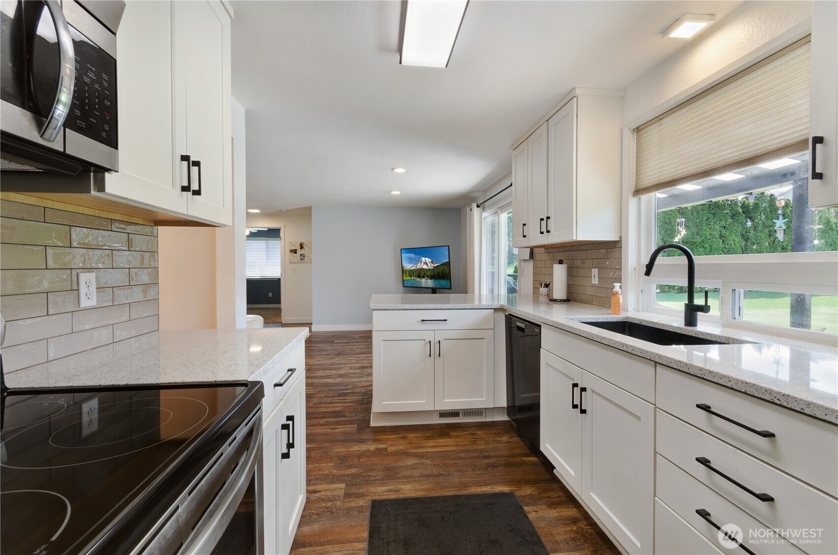 7917 25th Avenue SE, Lacey, WA 98503