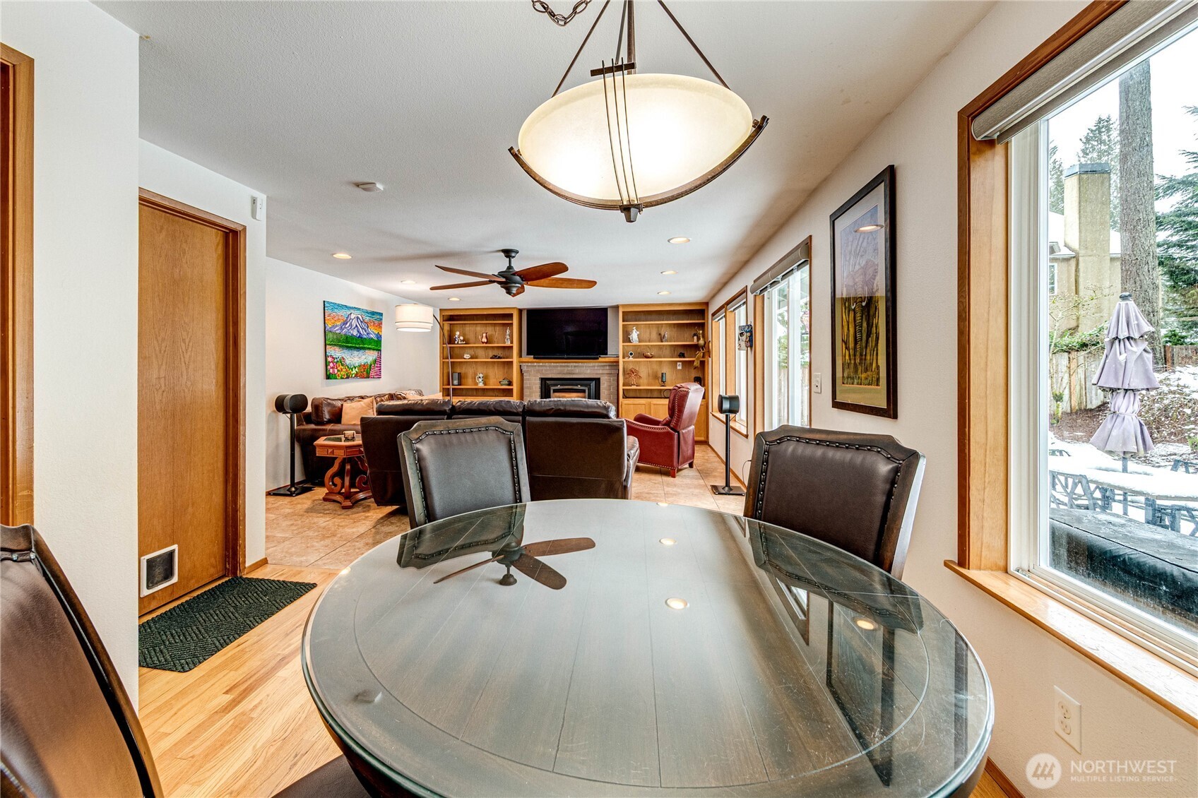 22621 95th Avenue SE, Woodinville, WA 98077-9512