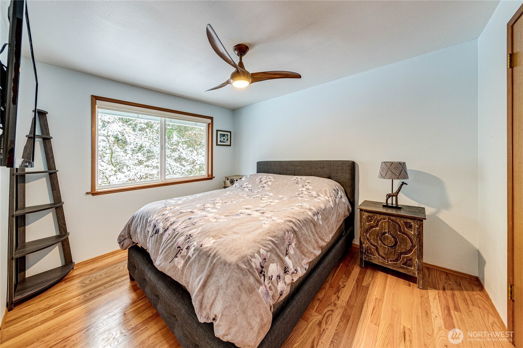 22621 95th Avenue SE, Woodinville, WA 98077-9512