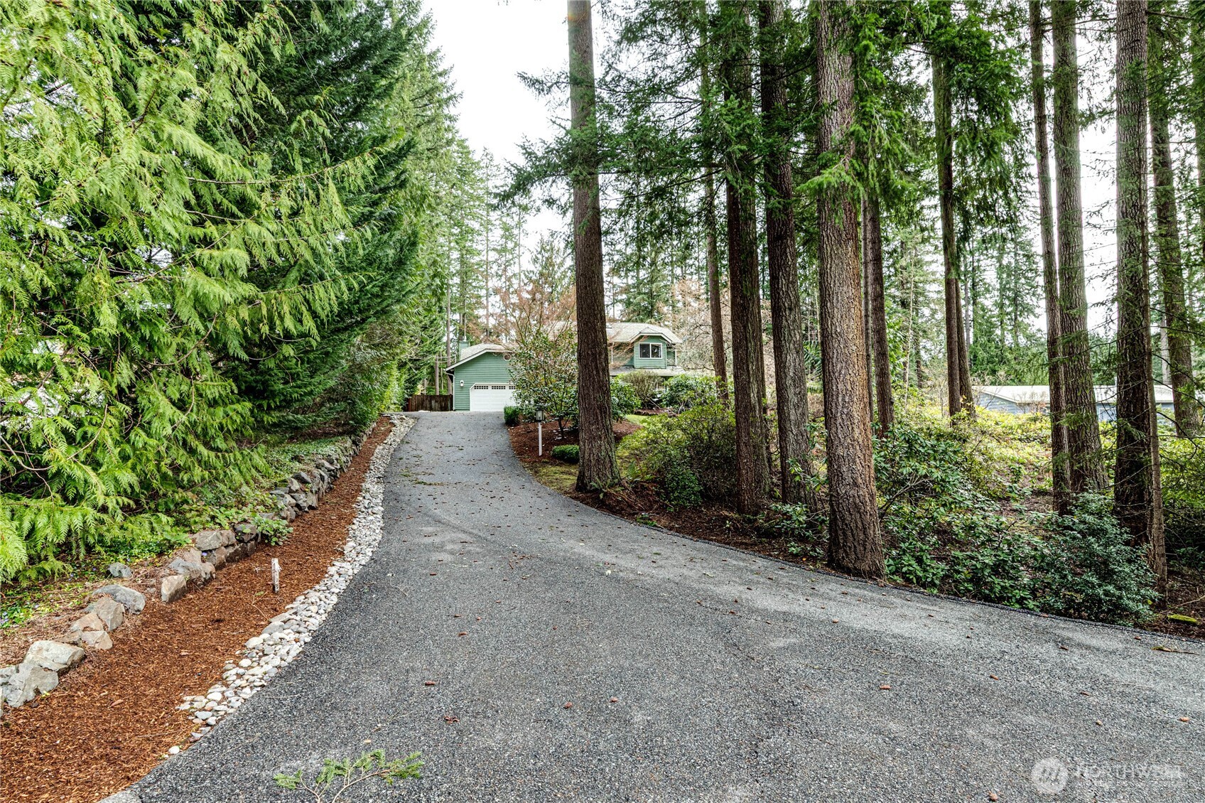 22621 95th Avenue SE, Woodinville, WA 98077-9512
