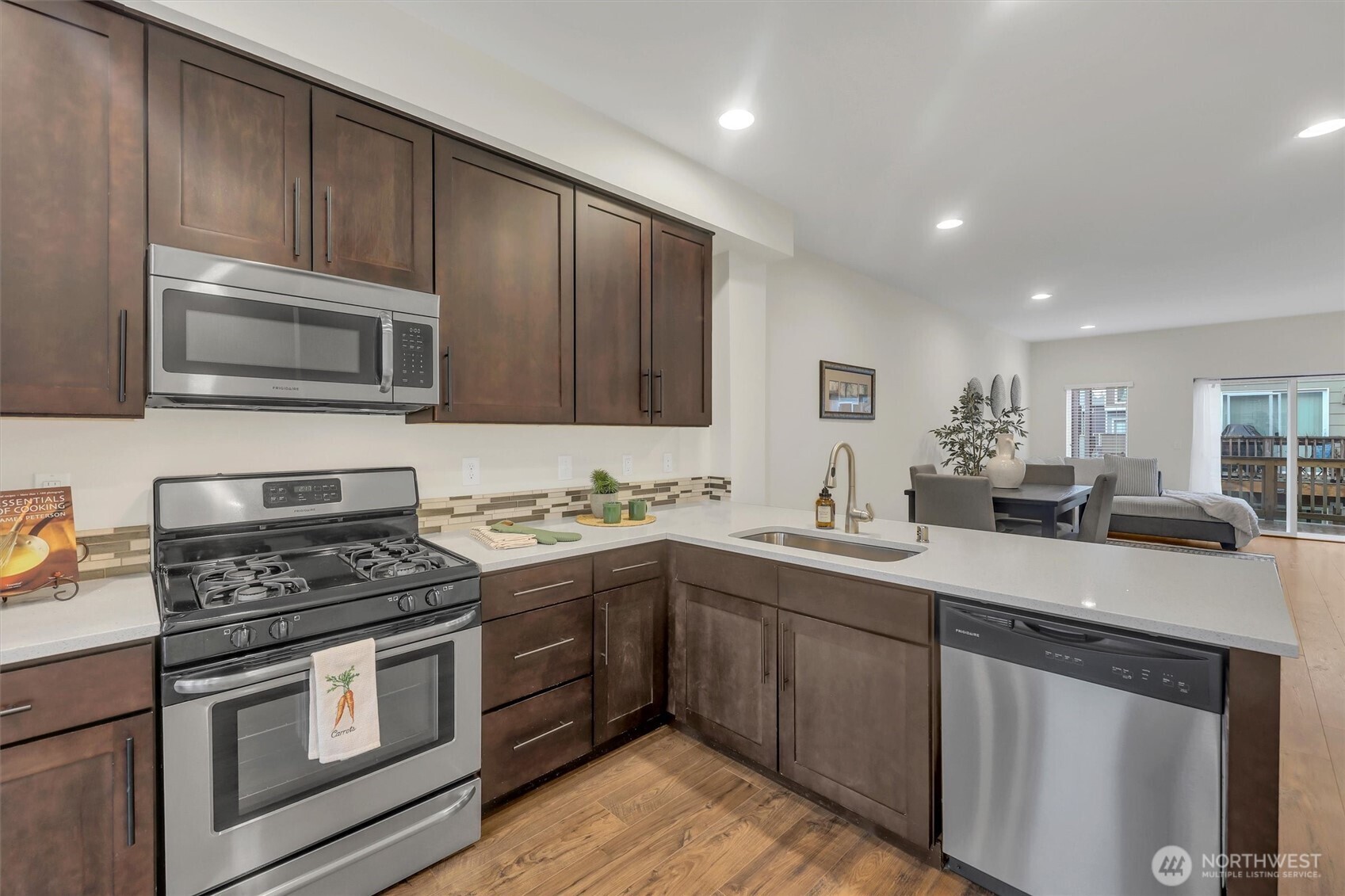 2010 129th Place SW #E, Everett, WA 98204