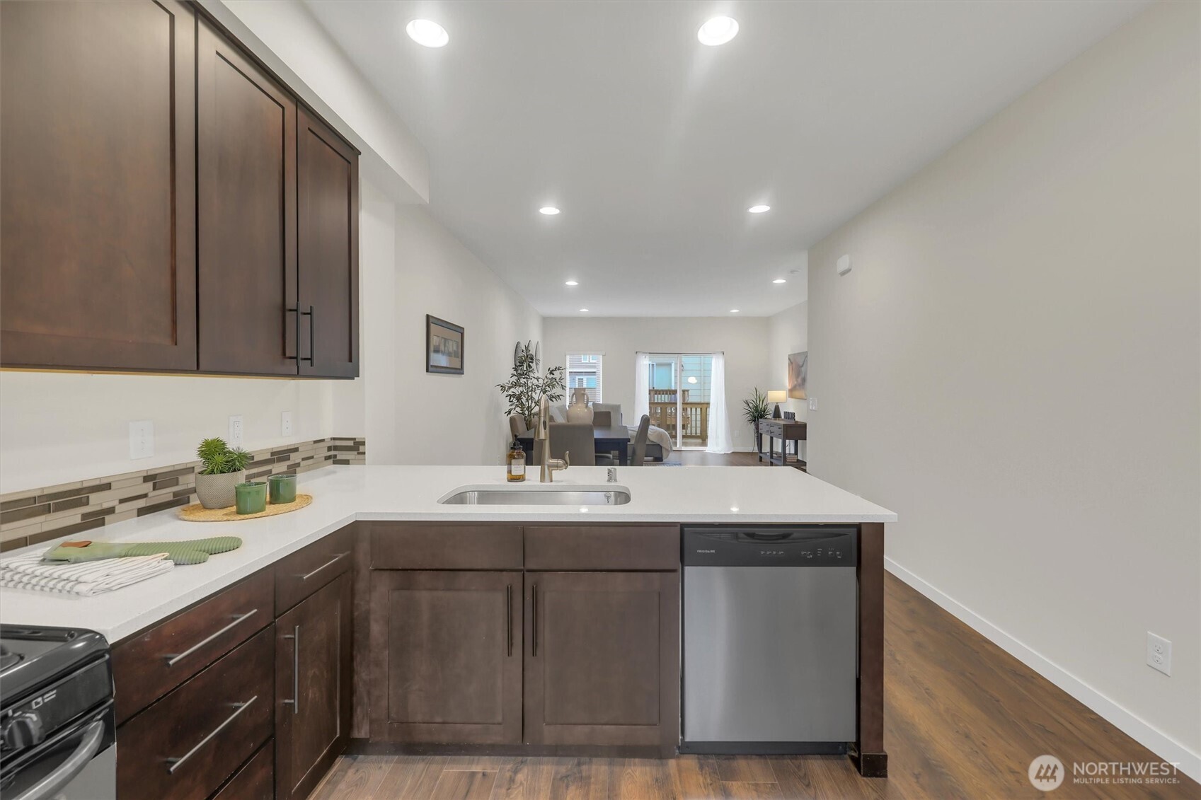 2010 129th Place SW #E, Everett, WA 98204