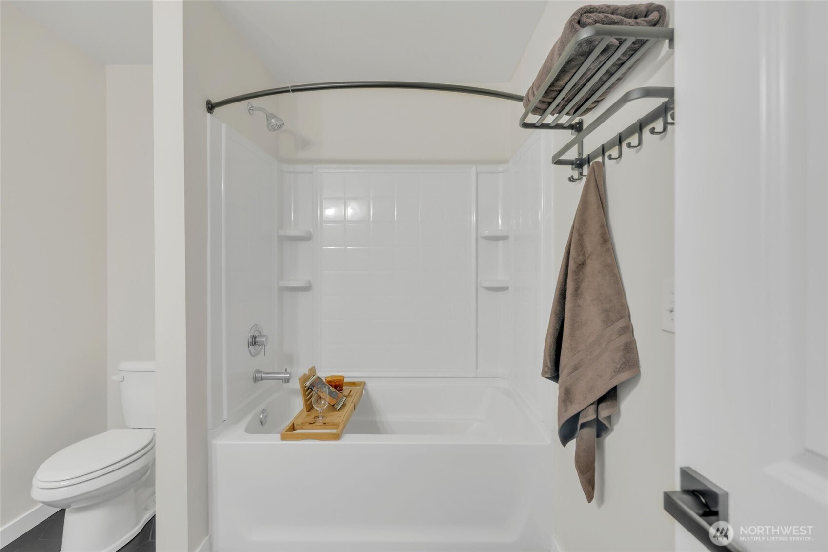 2010 129th Place SW #E, Everett, WA 98204