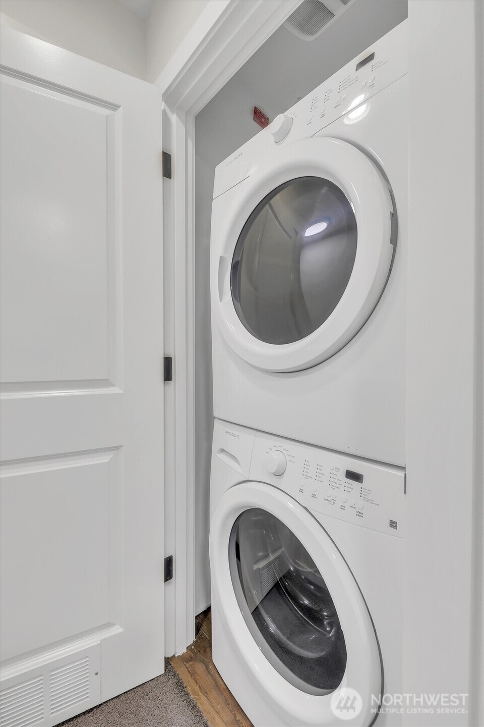 2010 129th Place SW #E, Everett, WA 98204