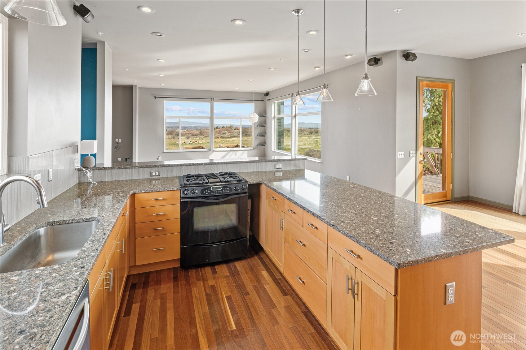 610 Meadow View Drive , Ellensburg, WA 98926