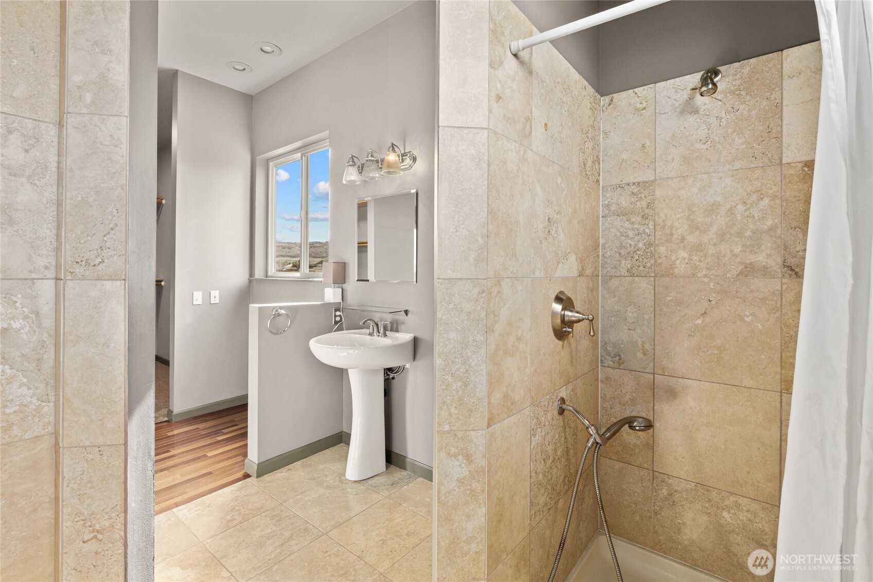 610 Meadow View Drive , Ellensburg, WA 98926