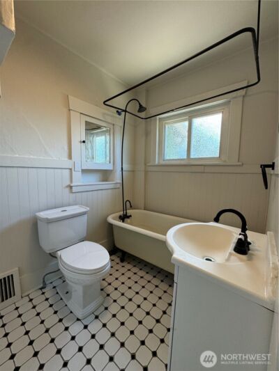 811 NE 66th Street , Seattle, WA 98115 - Photo 14