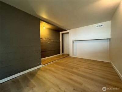 811 NE 66th Street , Seattle, WA 98115 - Photo 23
