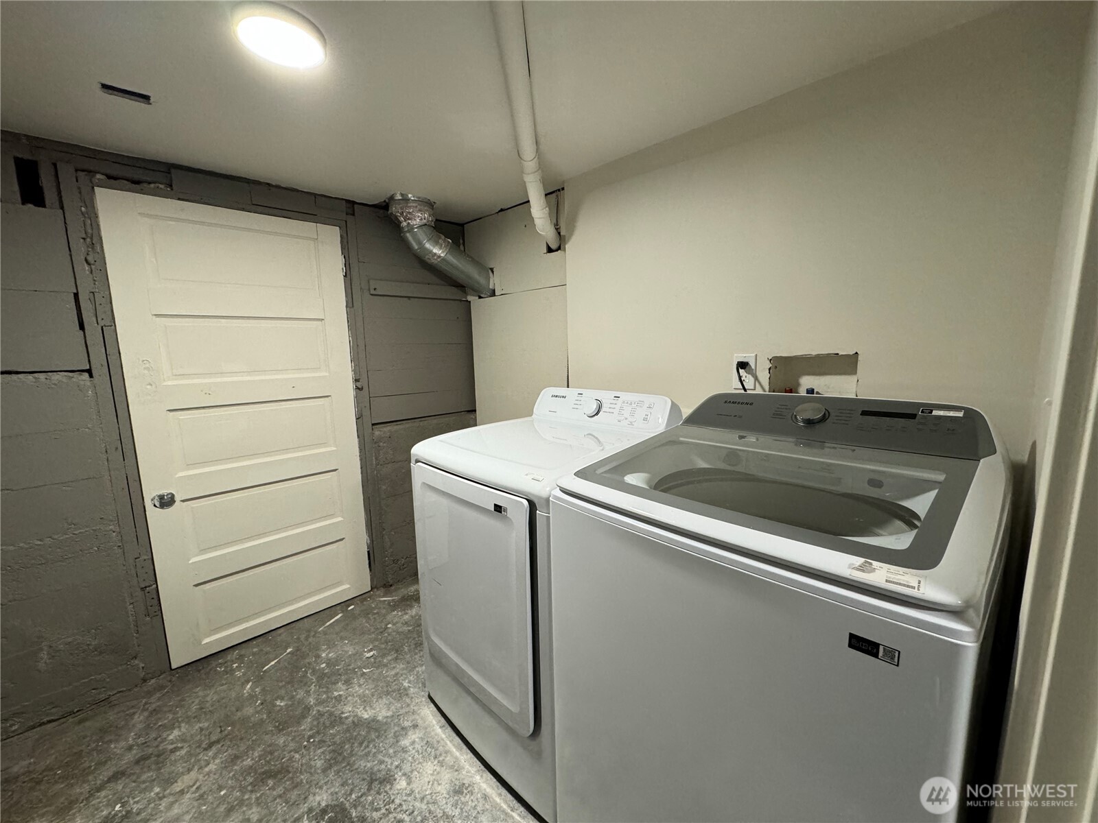 811 NE 66th Street , Seattle, WA 98115