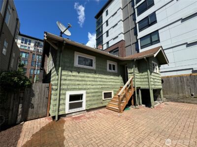 811 NE 66th Street , Seattle, WA 98115 - Photo 26