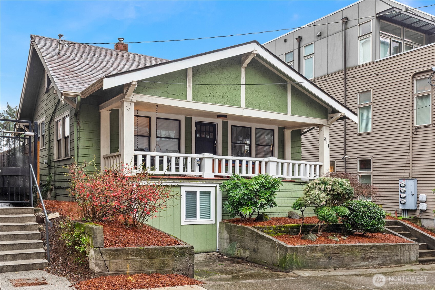 811 NE 66th Street , Seattle, WA 98115