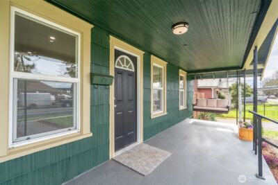 804 S Gold Street , Centralia, WA 98531 - Photo 2