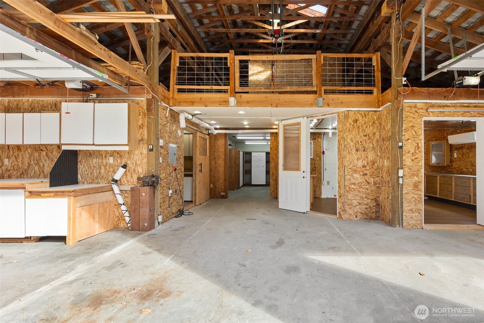 1404 38th Lane NE, Olympia, WA 98506