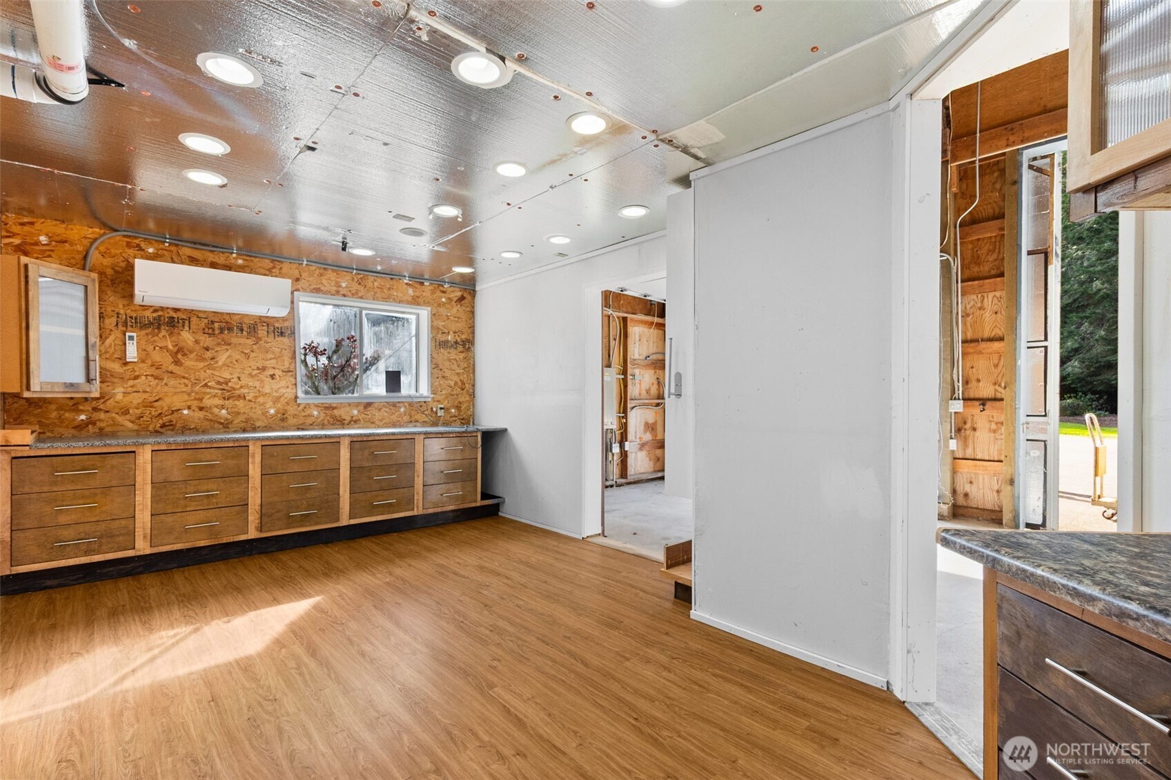 1404 38th Lane NE, Olympia, WA 98506