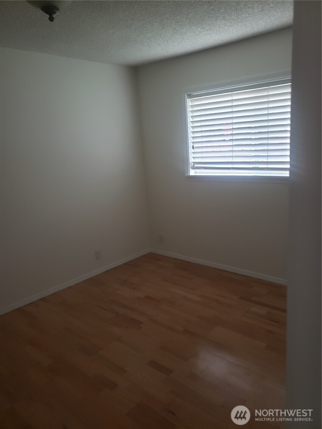 3123 SW Barton Street , Seattle, WA 98126