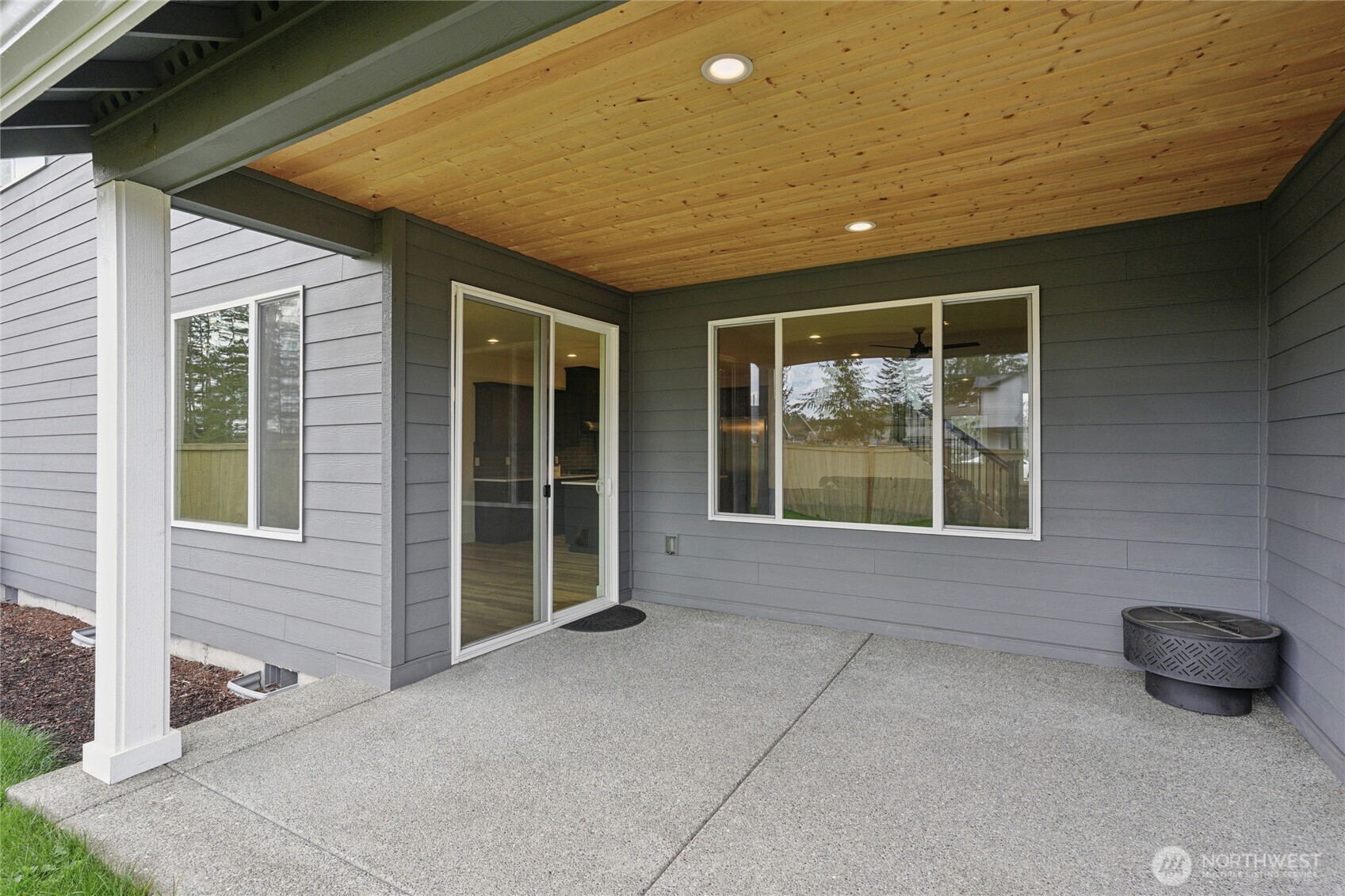 923 198th Street Ct E, Spanaway, WA 98387