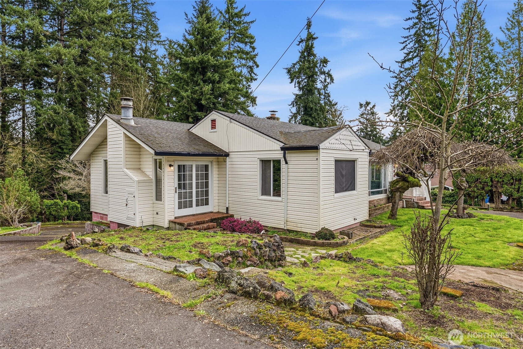 406 N 19th Ave , Kelso, WA 98626