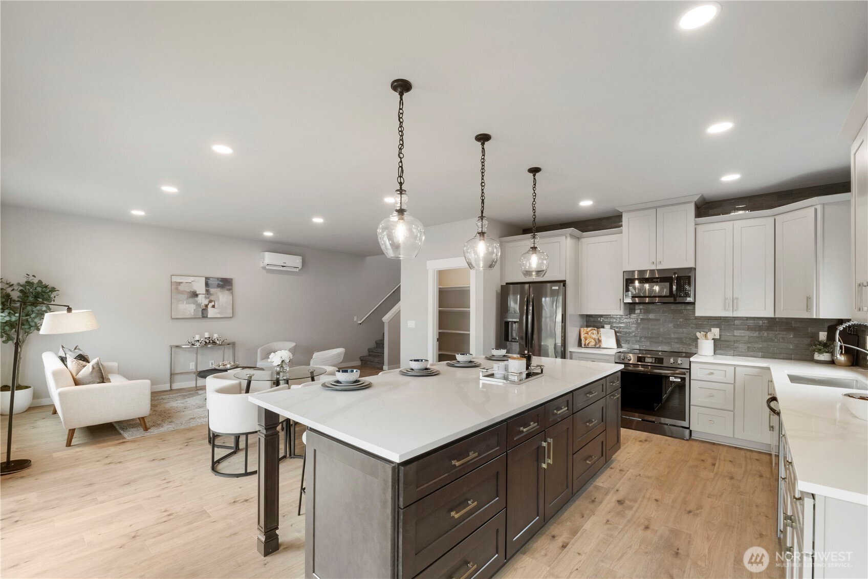 528 Harman Way S, Orting, WA 98360