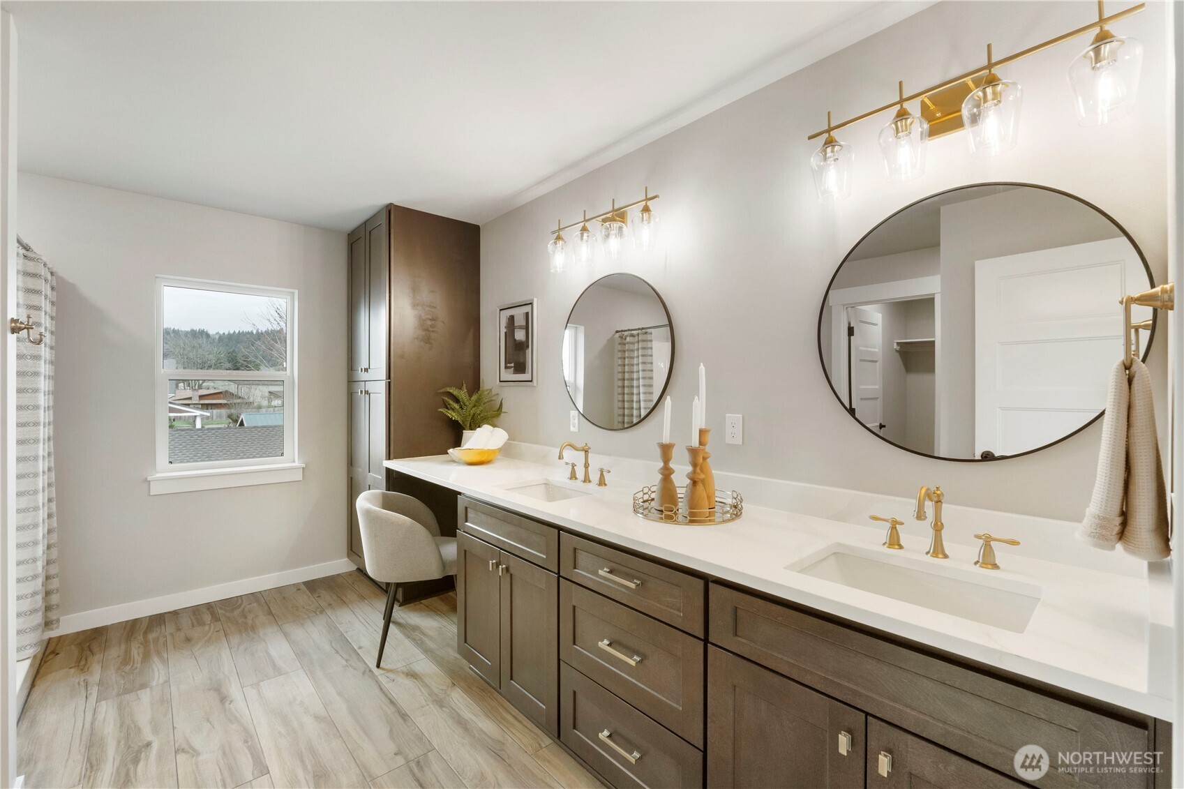 528 Harman Way S, Orting, WA 98360