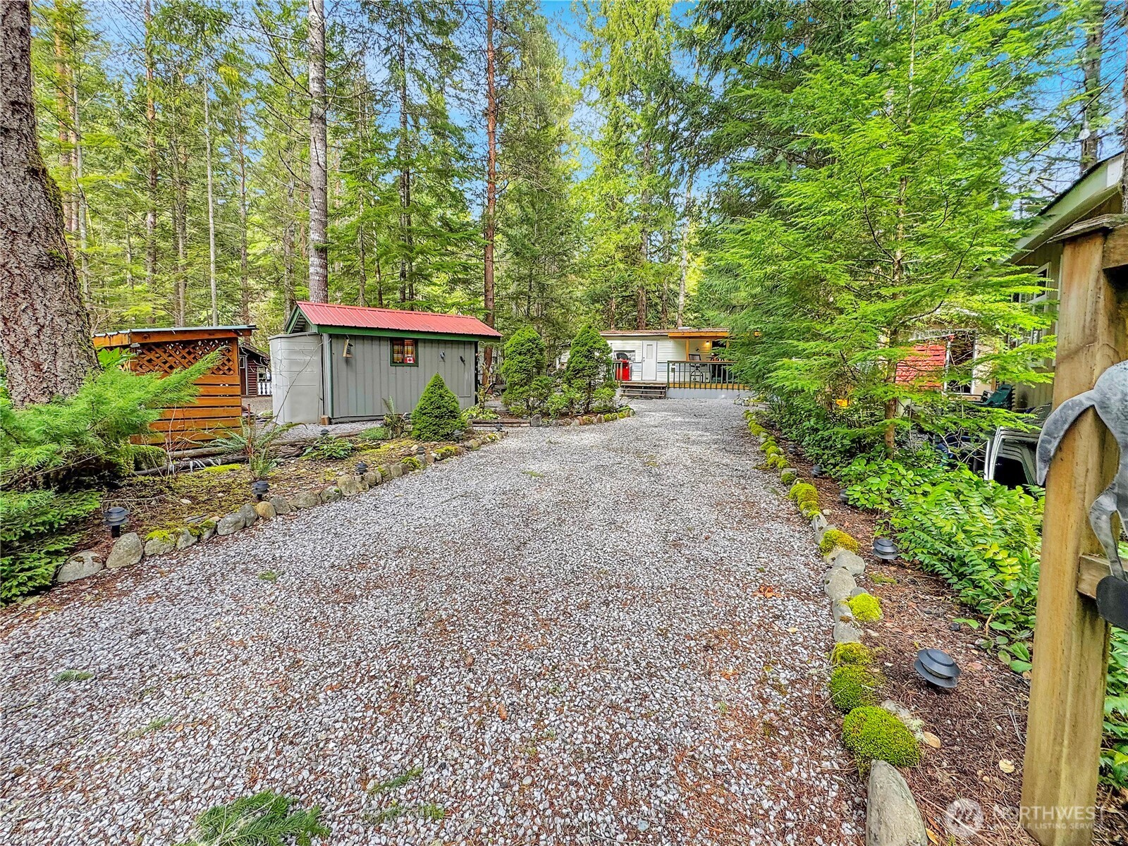 21 Drial Loop , Deming, WA 98244