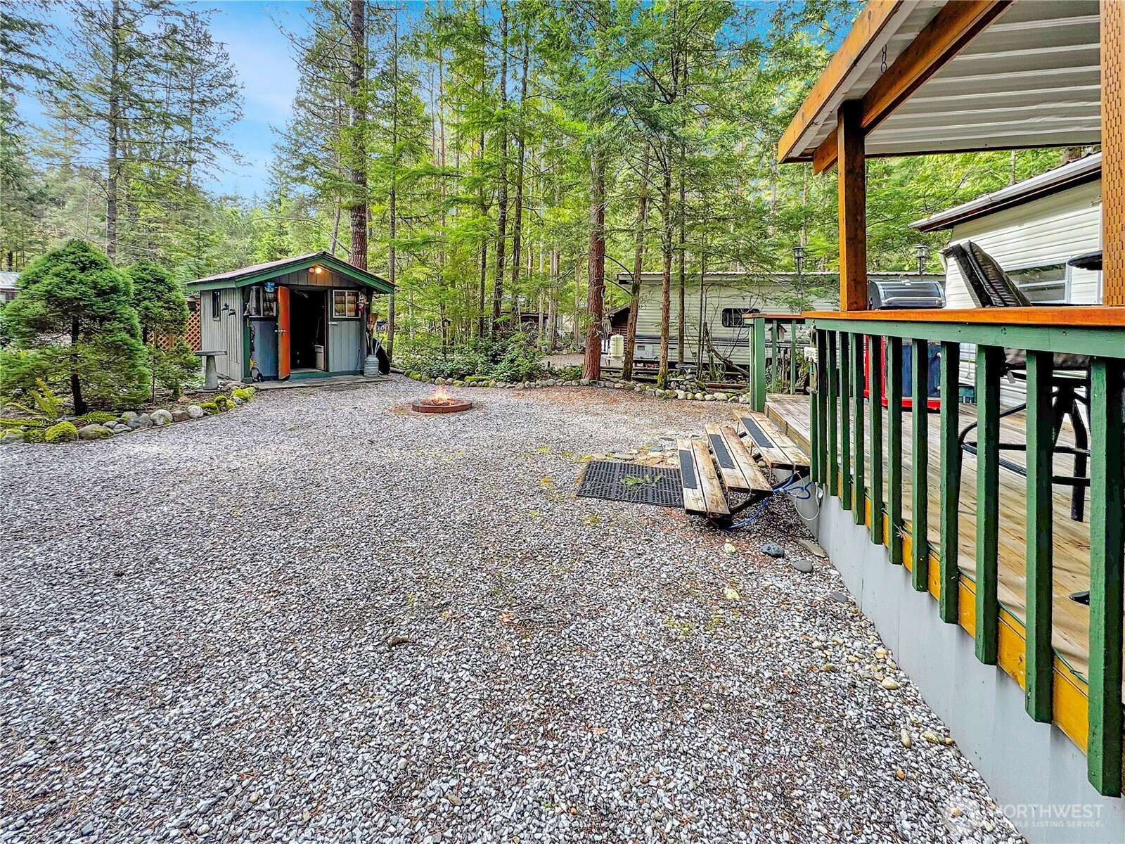 21 Drial Loop , Deming, WA 98244