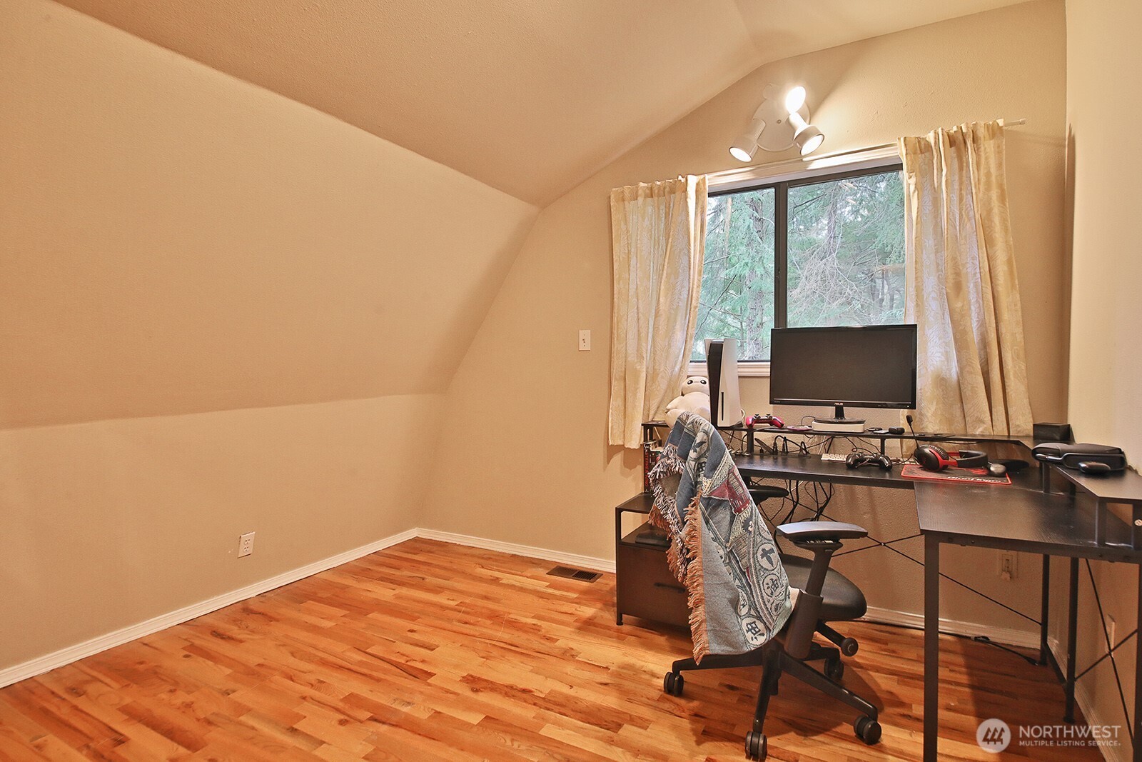 5265 Lakeside Drive , Langley, WA 98260