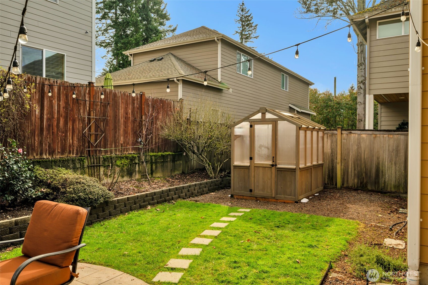 8835 NE 148th Place , Kenmore, WA 98028