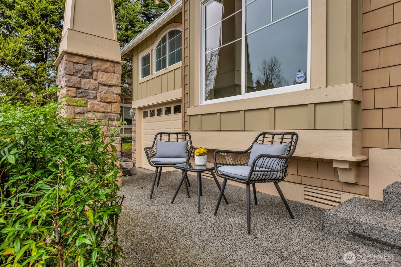 8835 NE 148th Place , Kenmore, WA 98028