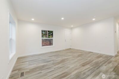 180 E Bridger Lane , Shelton, WA 98584 - Photo 4
