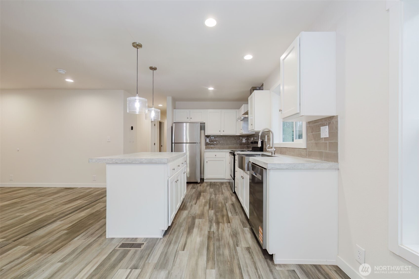 180 E Bridger Lane , Shelton, WA 98584