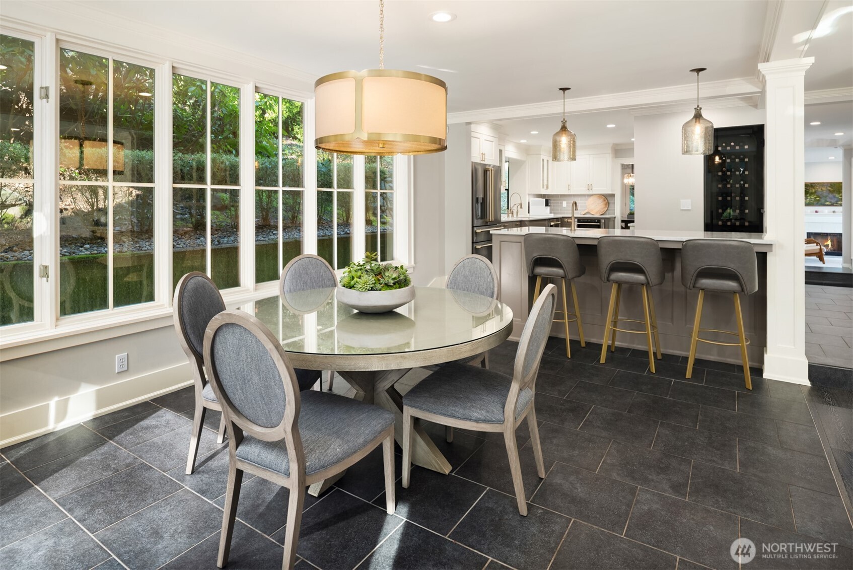 3645 92nd Avenue SE, Mercer Island, WA 98040