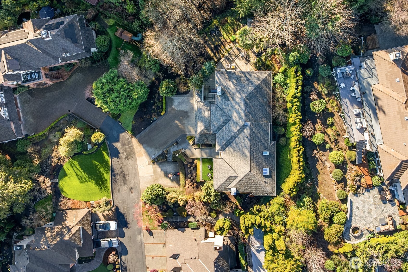 3645 92nd Avenue SE, Mercer Island, WA 98040