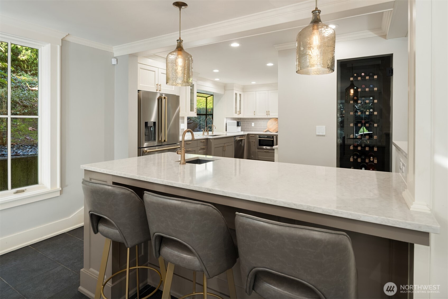 3645 92nd Avenue SE, Mercer Island, WA 98040