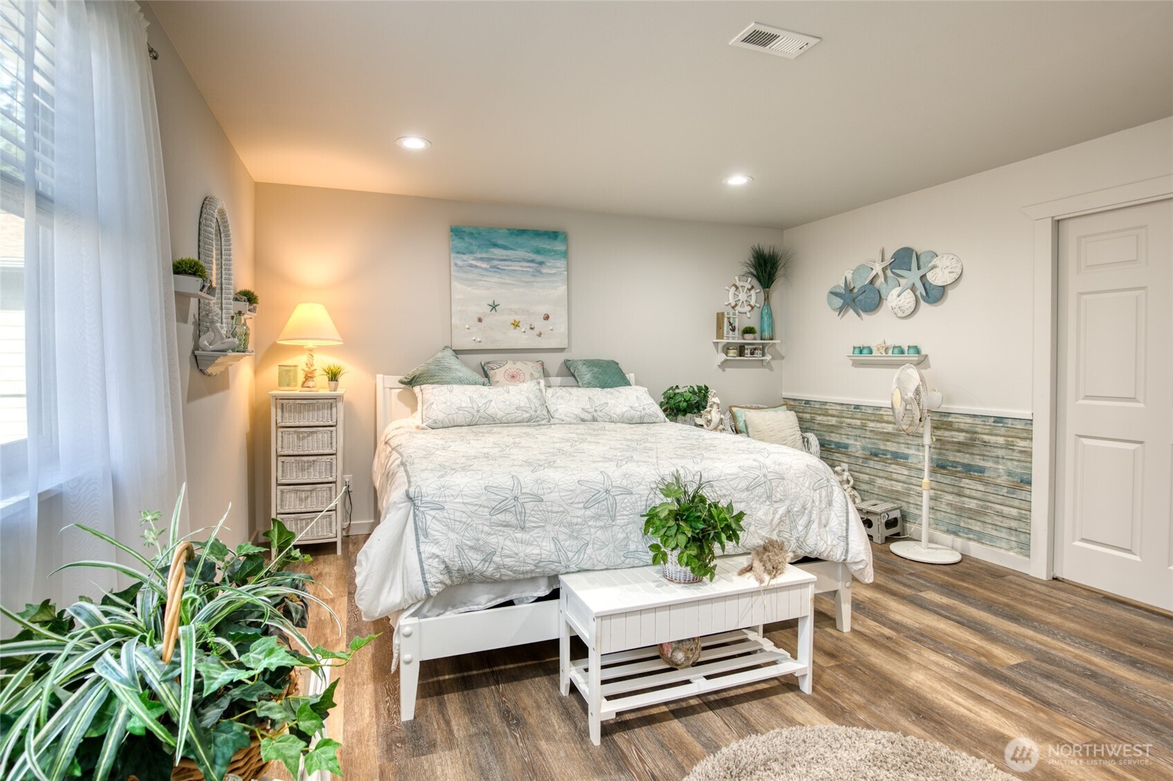 247 Fisher Avenue NE, Ocean Shores, WA 98569