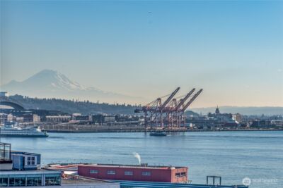 2717 Western Avenue #1018, Seattle, WA 98121 - Photo 2