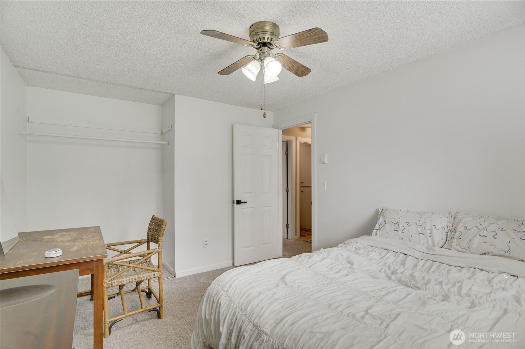 1228 NW Westridge Street , Vancouver, WA 98665