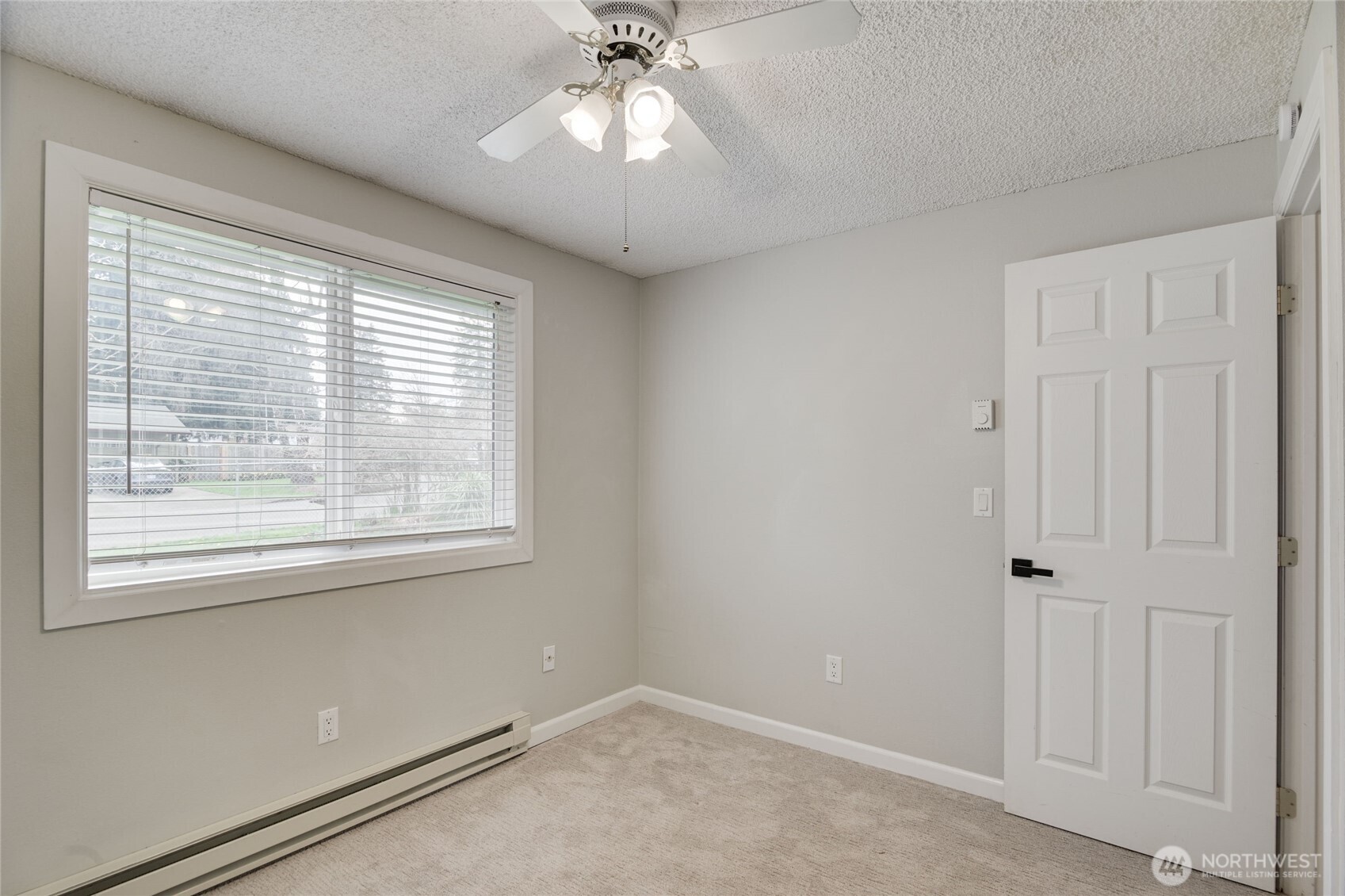 1228 NW Westridge Street , Vancouver, WA 98665