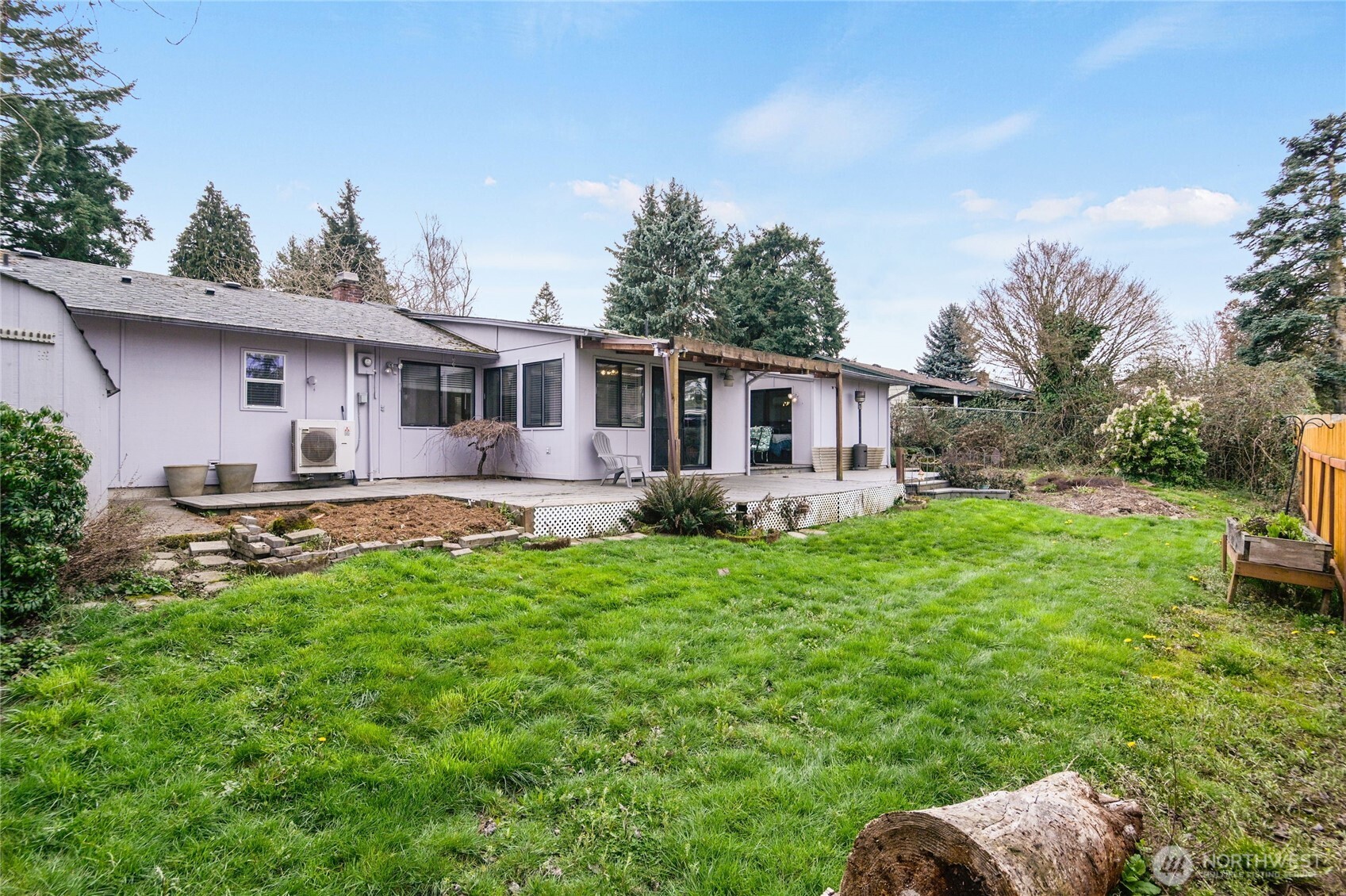 1228 NW Westridge Street , Vancouver, WA 98665