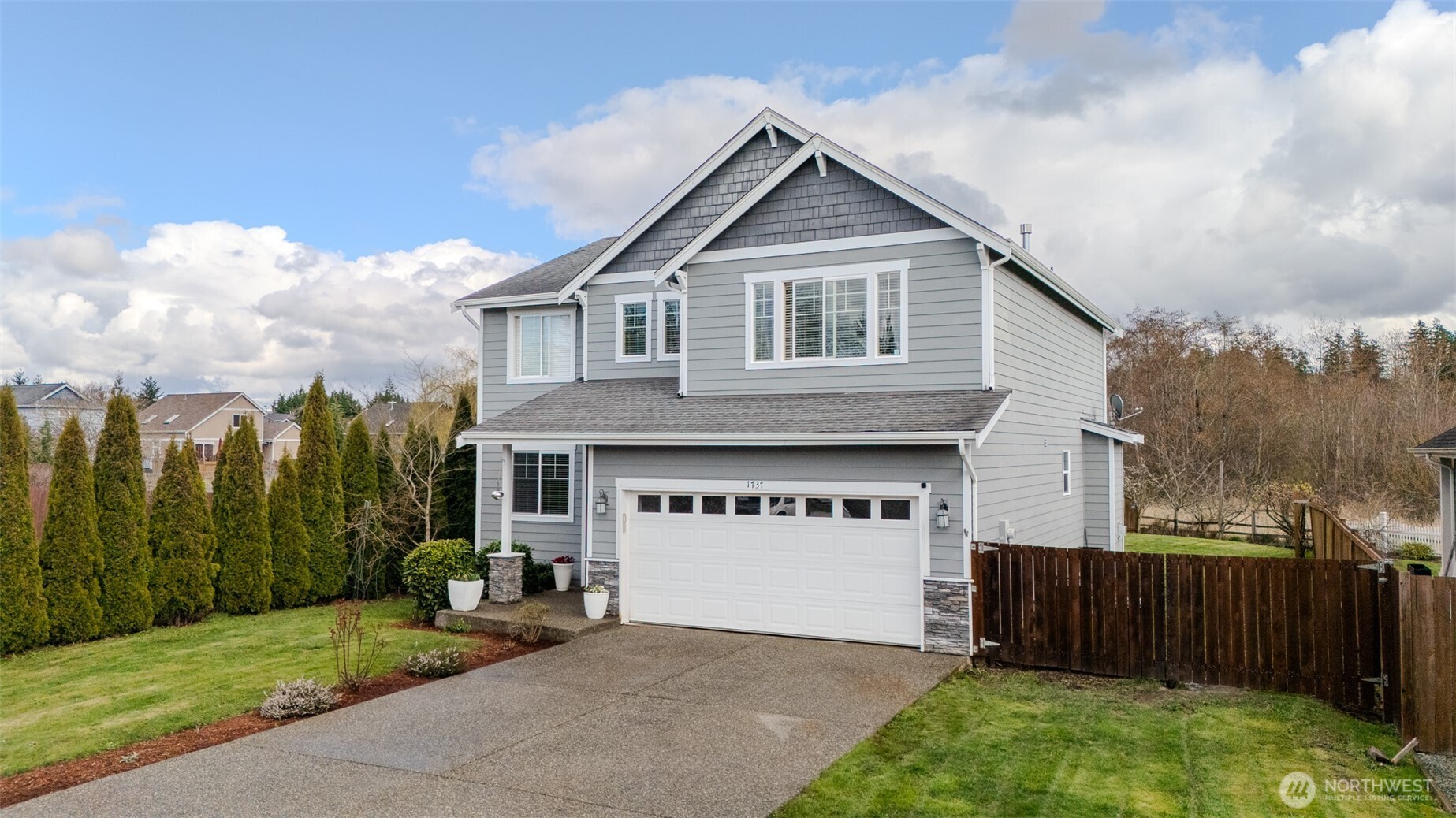1737 Hillcrest Loop , Mount Vernon, WA 98274