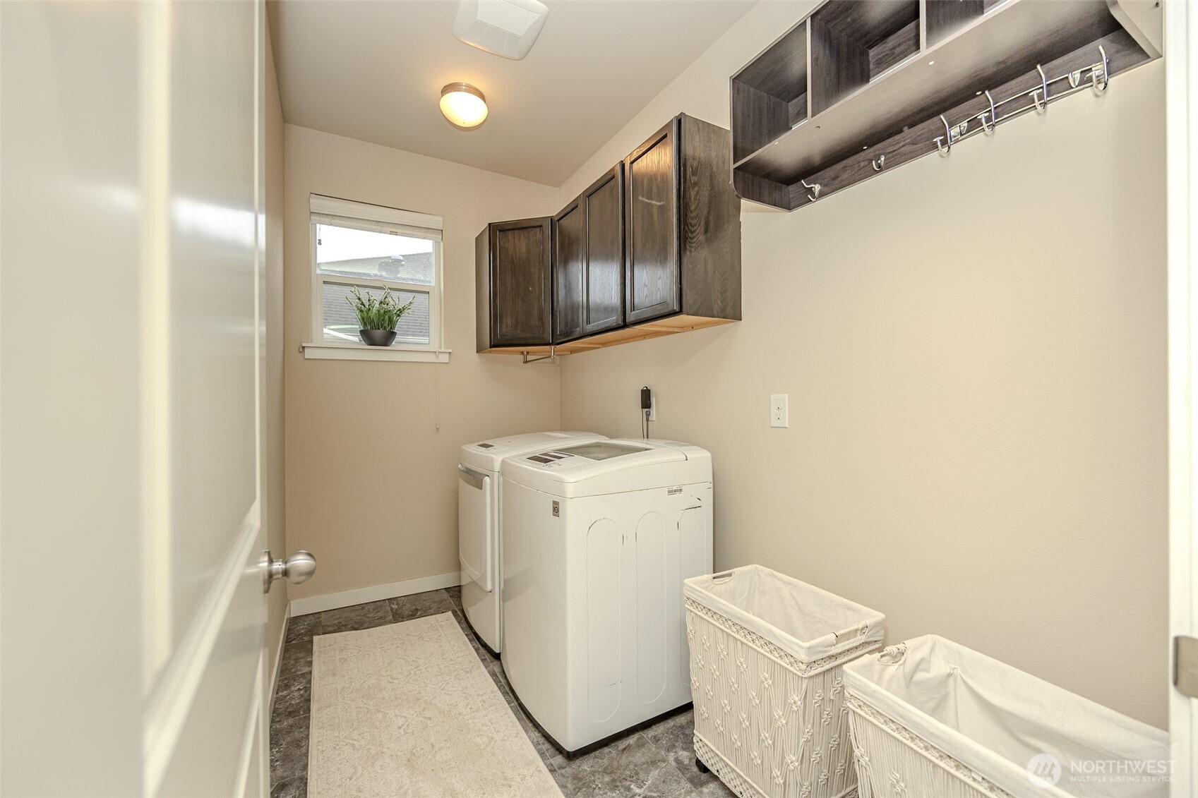 1737 Hillcrest Loop , Mount Vernon, WA 98274