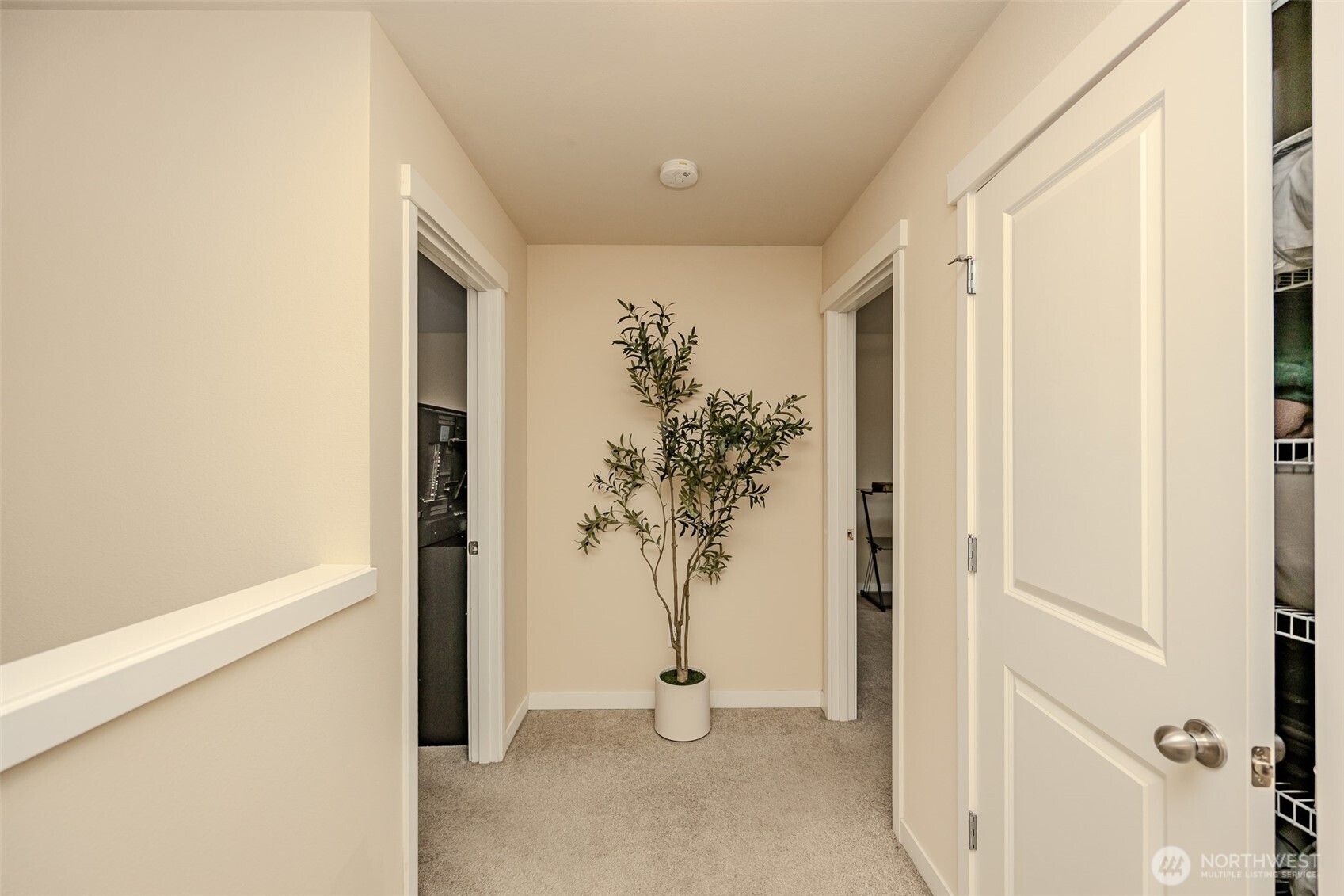 1737 Hillcrest Loop , Mount Vernon, WA 98274