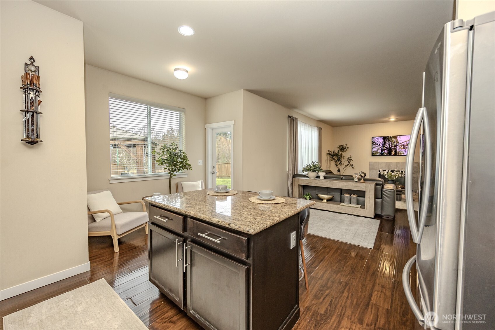 1737 Hillcrest Loop , Mount Vernon, WA 98274