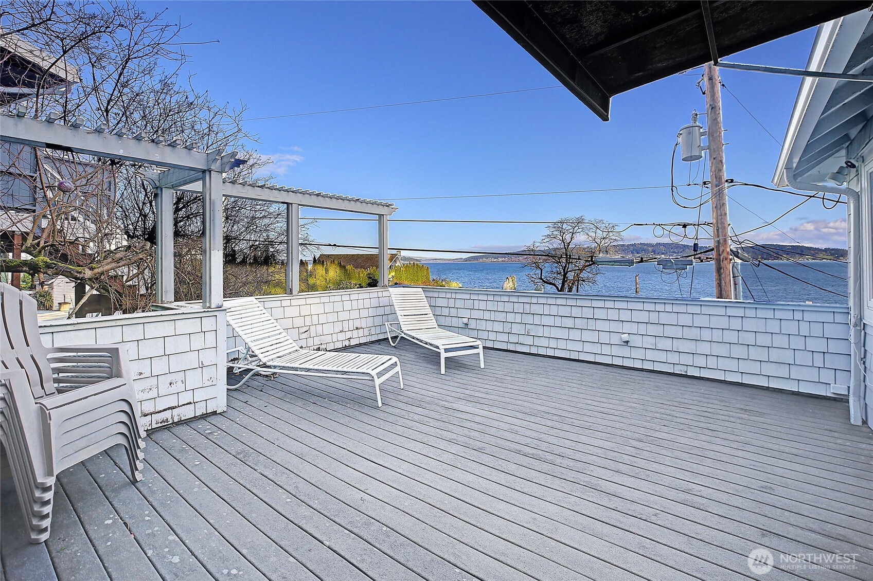 641 Maple Grove Road , Camano Island, WA 98282