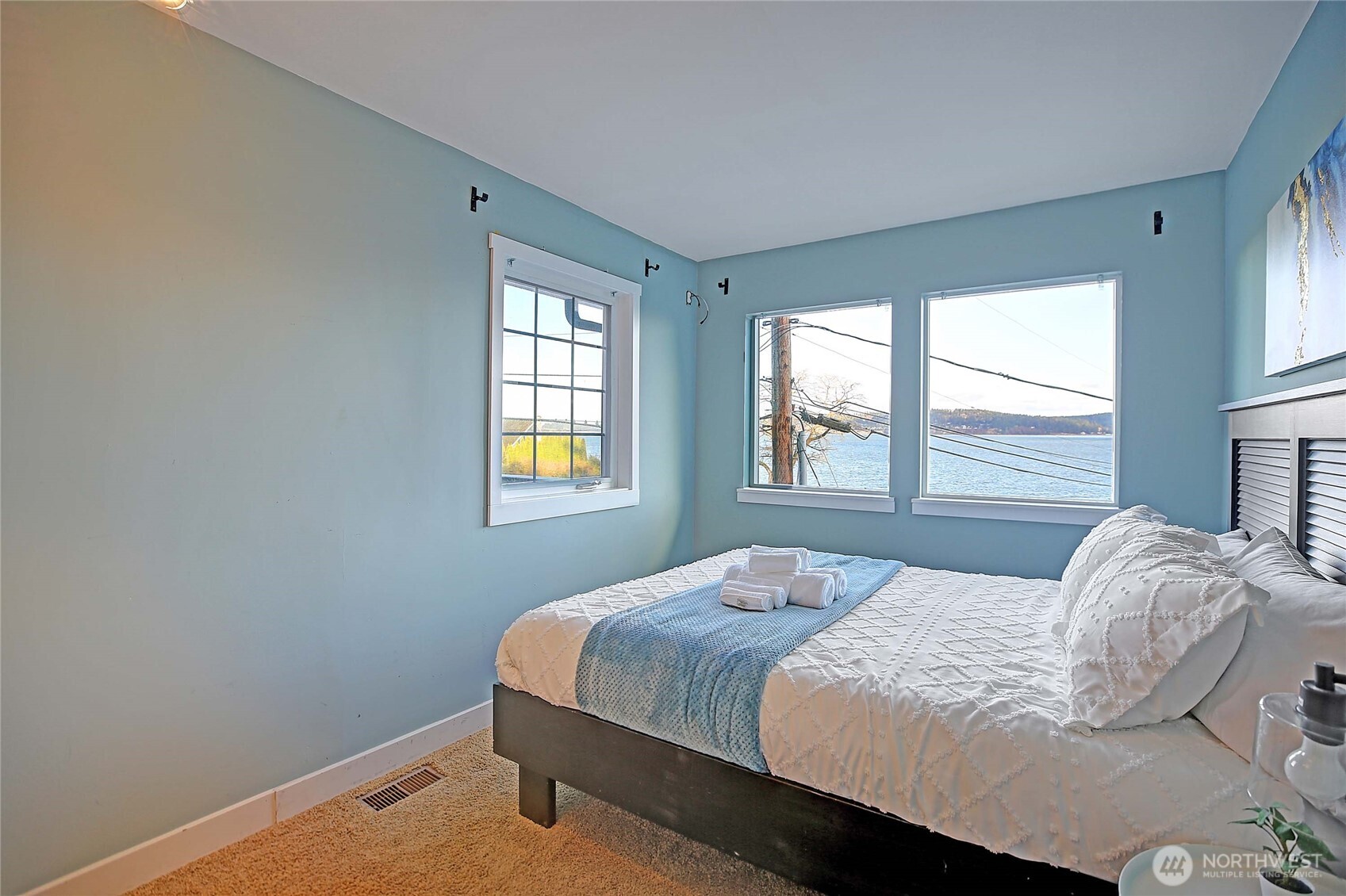 641 Maple Grove Road , Camano Island, WA 98282