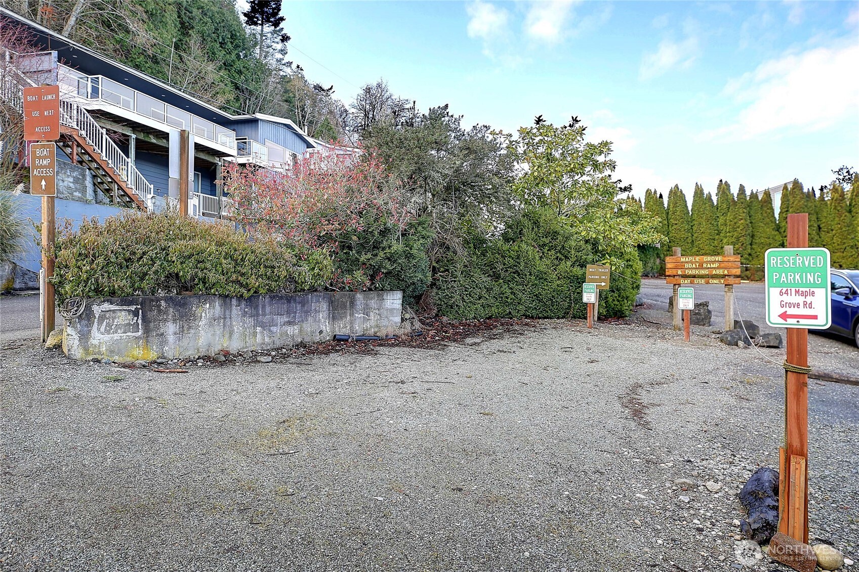 641 Maple Grove Road , Camano Island, WA 98282