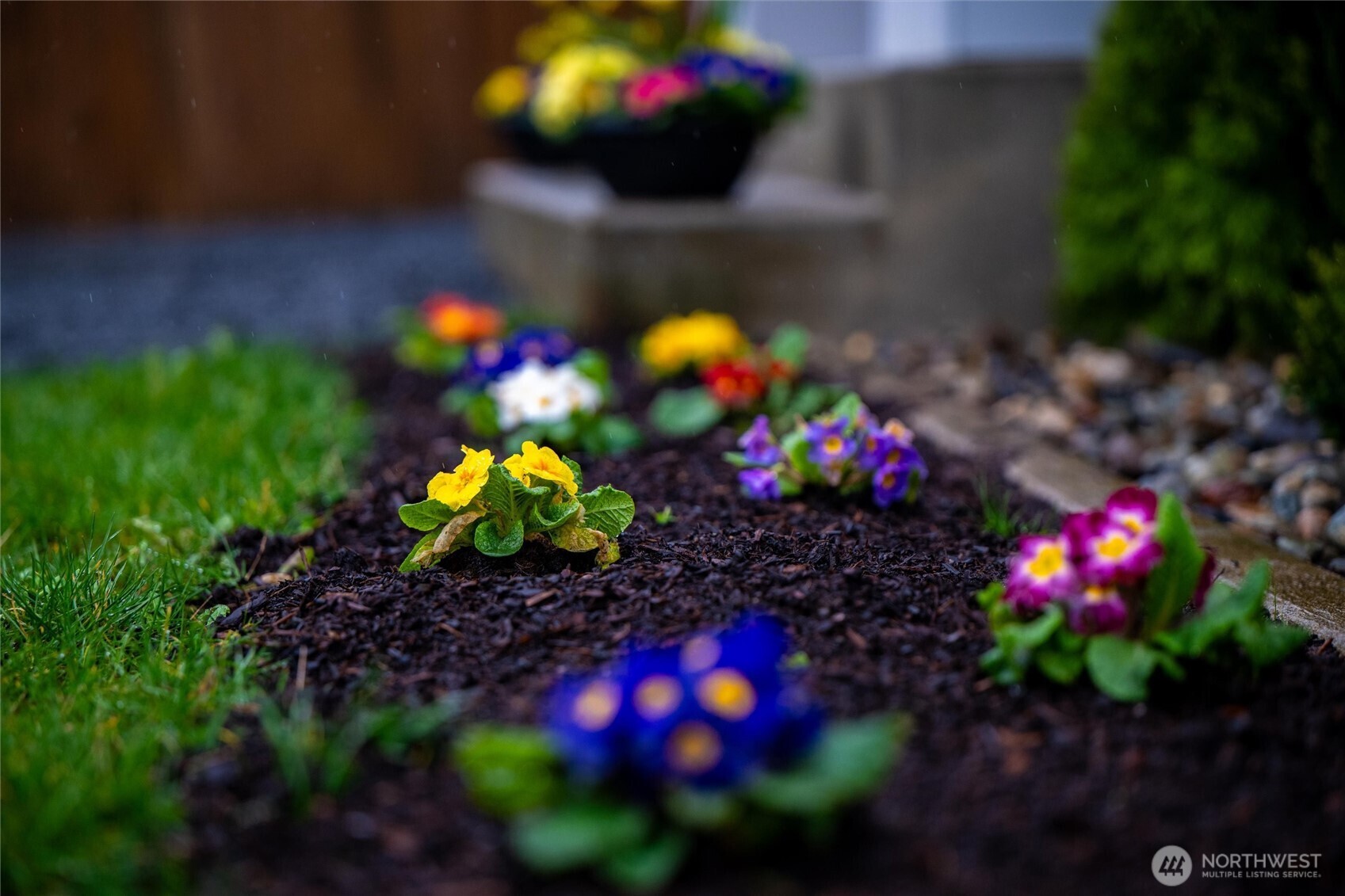 8365 Golden Valley Boulevard , Maple Falls, WA 98266